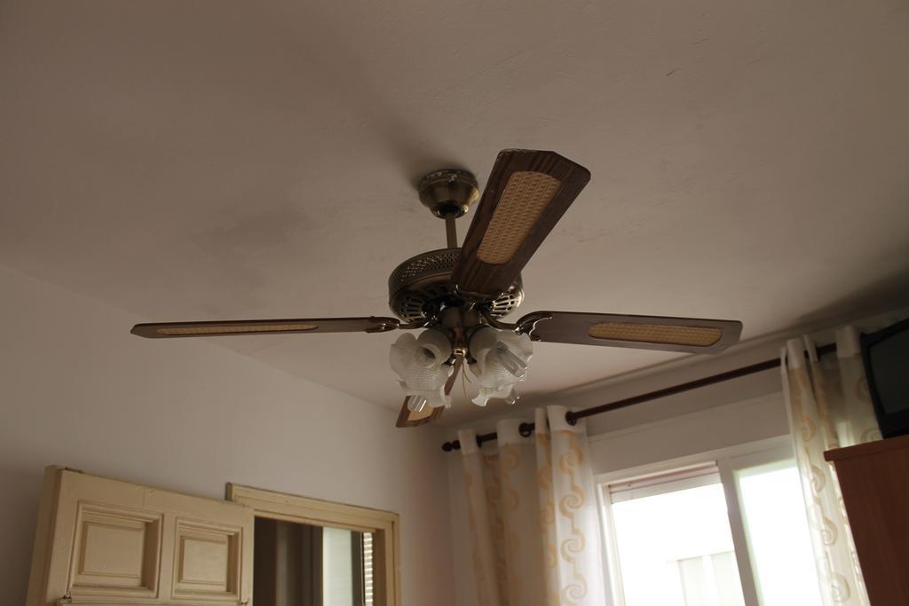 Hostal Graciela Madrid Chambre photo
