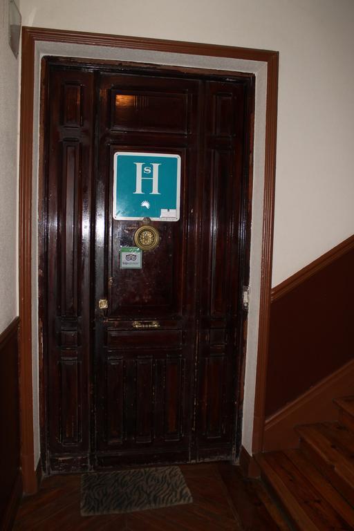 Hostal Graciela Madrid Extérieur photo