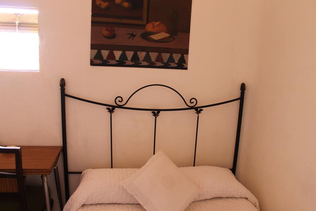 Hostal Graciela Madrid Chambre photo