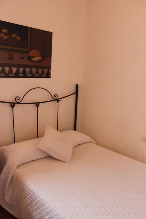 Hostal Graciela Madrid Chambre photo