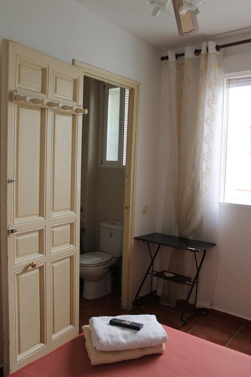 Hostal Graciela Madrid Extérieur photo