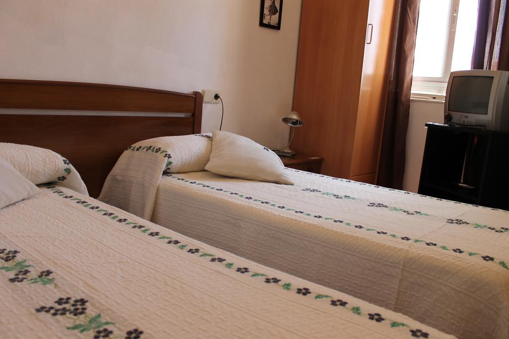 Hostal Graciela Madrid Chambre photo